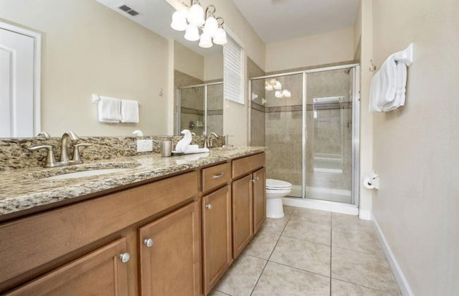 Contemporary 5 Bed 5 Bath Single Family With Upgrades - Foto 39