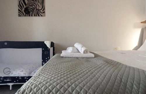 Lunix Luxury Apartment on Metro Station - Foto 51