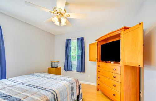 15 Mi to Raleigh Dog-Friendly Home with Fire Pit! - Foto 26