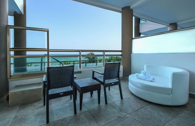 Generations Riviera Maya Family Resort Catamaran, Water Park, All & More Inclusive - Photo 57