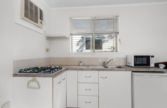 Crows Nest Tourist Park - Photo 33