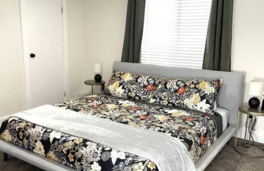 2 whole houses, Fire pit, Game room, feel at home. - Foto 18