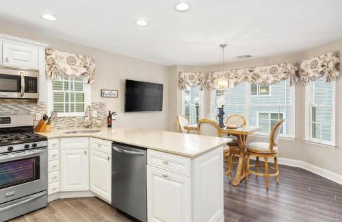 Balcony View, Updated Interior, Close to the Beach! - Foto 15