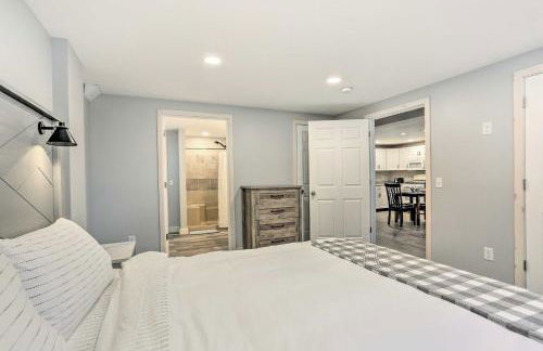 Charming Beacon Apt with Fire Pit Near Hiking! - Photo 15