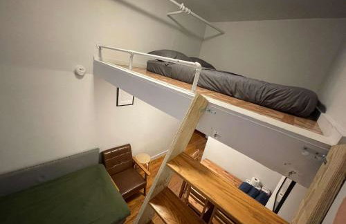 Union Square Studio 4 with Shower - Shared toilet - Foto 21