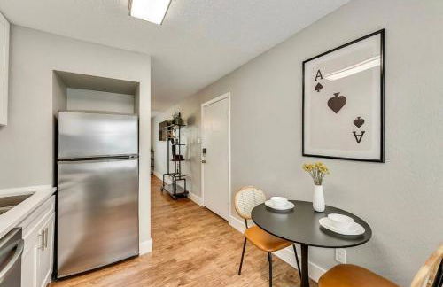 Global Cup Near Downtown Dallas - The Dapper Charm - Foto 22