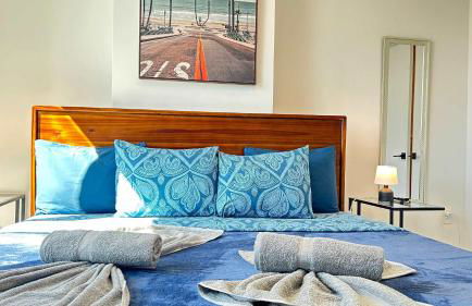 Contemporary Comfort Rooftop Views & Full Kitchen - Foto 29