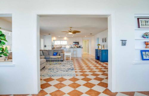 Perfect Summer Vacation/ Waterfront Property/Bay Views/ Ocean Views/ Boat Dock/ Kayak/Dog Friendly! - Foto 9