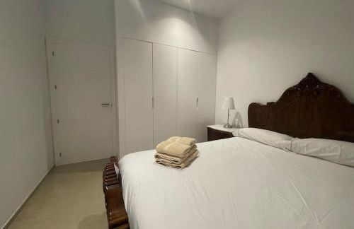 Apartamento con jardín y piscina en Córdoba - Photo 7