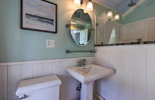 Luxe Fairhope Home with Covered Patio Walk to Bay - Foto 32