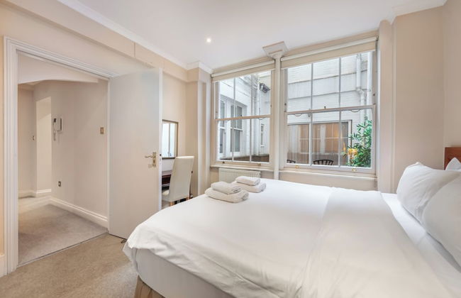 The Hertford Boutique - Foto 24