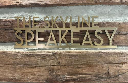 Skyline Retreat Luxury Secret Speakeasy - Foto 3