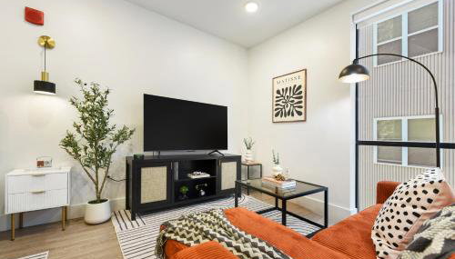 LUX Studio King Bed Free Parking PITT CMU - Foto 2