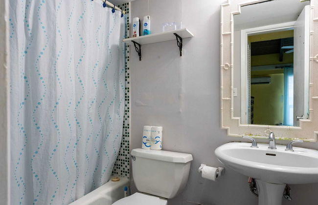 Spacious Villa On The Beach - Photo 20