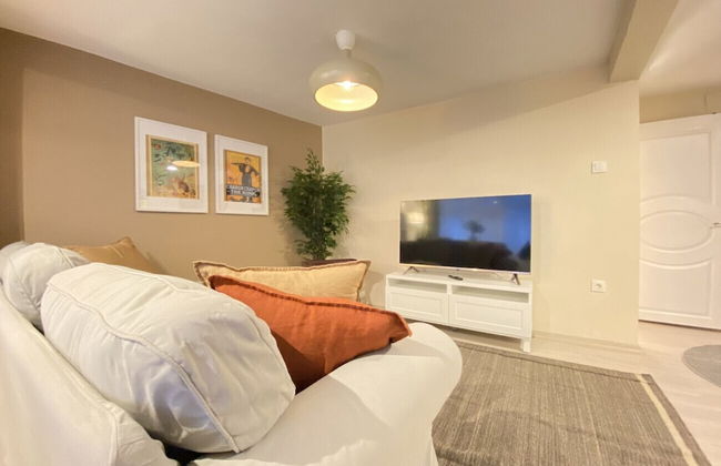 Charming and Central Flat Near Macka Park - Foto 9