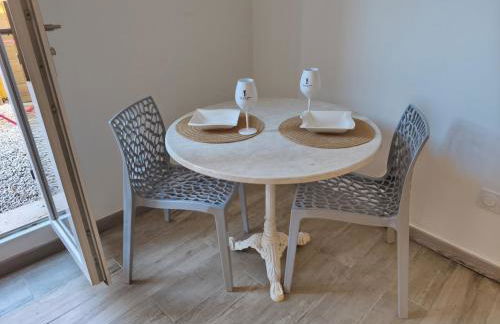 Studio 2 à 3 personnes climatisé avec patio - Foto 15