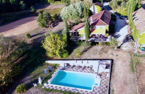 La ferme de Pouzatel proche Bonaguil - Foto 1