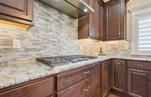 Stargazer Paradise - Top Spot Hot Tub Gym Man Cave - Foto 17