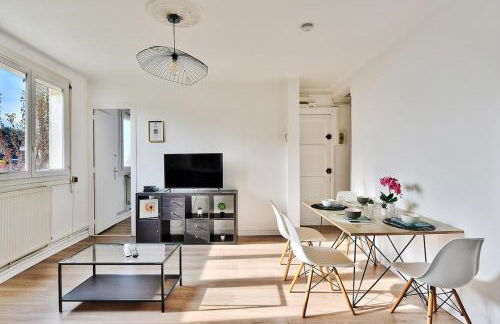 Appartement de charme, proche de toutes commonidités - Foto 7