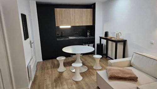 T2 Saint Jean de Luz - Résidence Iratzia - 200m plage - Piscine - Tennis - Foto 3