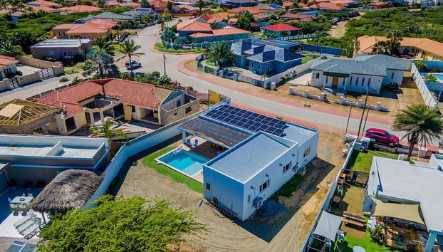 Brand NEW Modern 3ba3ba Villa With Pool and Patio - Foto 2, Habitación