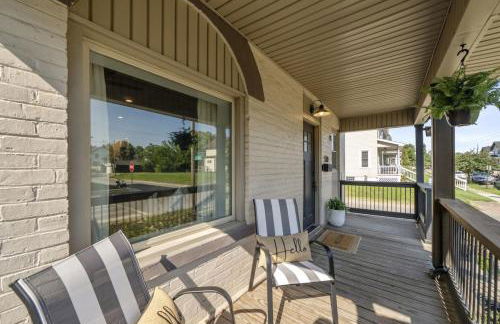 Hanford House w Hot Tub,Sauna,Bar - Photo 11