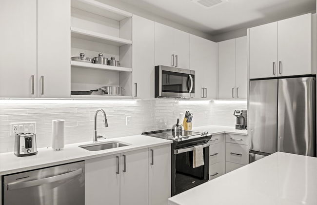 Placemakr Cathedral Heights - Photo 60