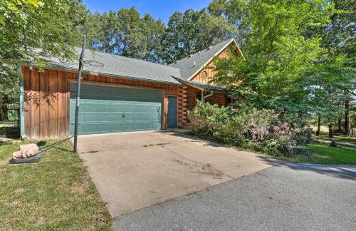 Country Cabin with Wraparound Deck and Views! - Foto 43