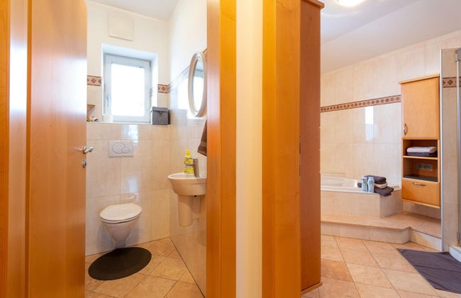 Apartment in Niedernsill Near Ski Slopes - Foto 14