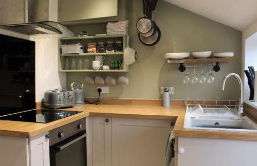 Bumblebee Cottage nestled in stunning countryside. - Foto 5