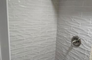 Downtown, 5-bed, 3-bath, 3-level - Foto 18