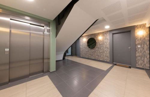 06AH - Superb waterfront T2 - swimming pool - Foto 46