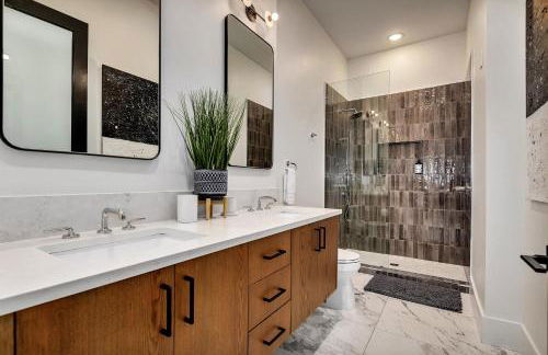 Downtown loft w parking & rooftop Apt 102 - Foto 13