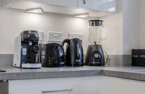 Cozy 2 Bed in Milton Keynes Free parking & WiFi - Photo 25