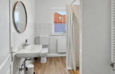 MEGHA Living - 2 Zimmer Appartments mit Küche - Zentral - Foto 33