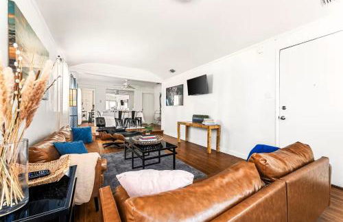 Spacious 4 bedroom home by Melrose and 10 minutes to Hollywood Walk of Fame - Foto 4