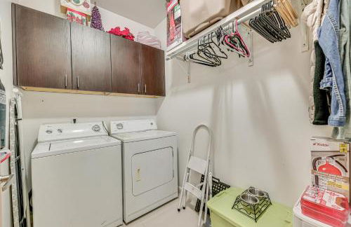 Covered Patio and Grill Colorful McAllen Home - Foto 21