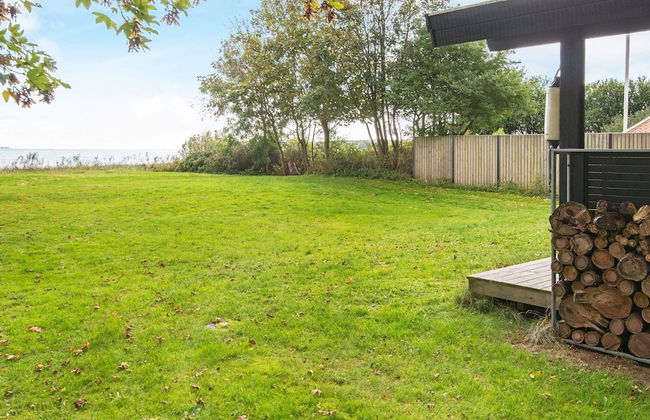 6 Person Holiday Home in Bjert - Foto 17