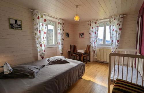 Gîte spacieux en ancienne ferme rénovée, idéal pour familles et amis – proche randos et sites touristiques - FR-1-589-6 - Foto 10