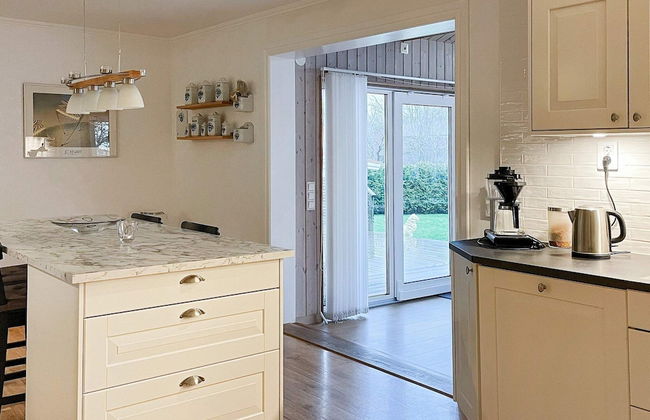 6 Person Holiday Home in Storahoga-by Traum - Foto 4