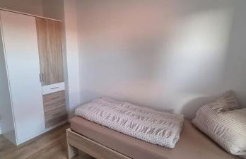 Möblierte 3-Zimmerwohnung in Weißenfels nahe Leuna, Leipzig mit WLAN und Waschtrockner - Foto 6