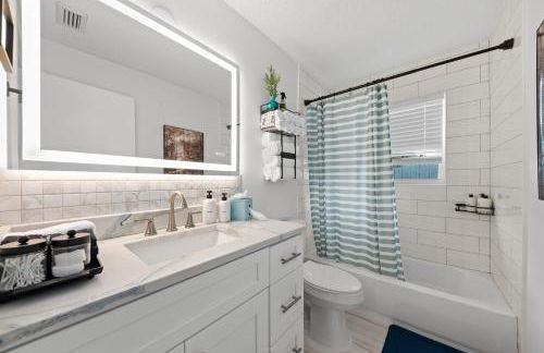 Sweet Pink HouseCozy & QuietNear Beach, Parks - Foto 14