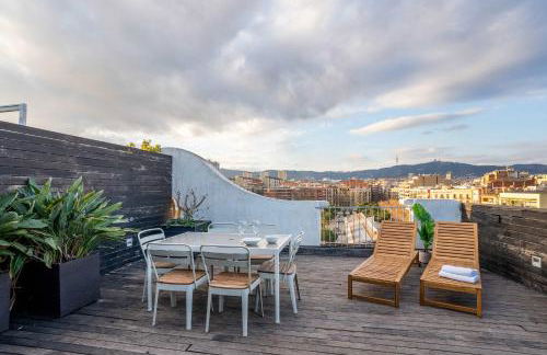 The Collection Barcelona - Amazing 3 bedroom penthouse in Plaza España - Photo 3