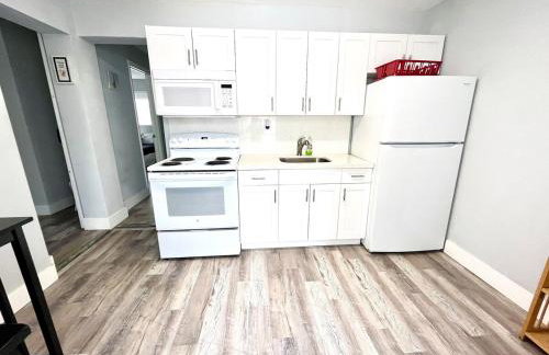 NEW Pompano Beach AirPark Duplex! Patio Parking! - Foto 1