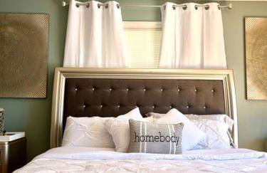 Harmony House - cozy, private mountain home, with firepit and pool table, located 10 minutes from Tryon Equestrian Center, Lake Lure, Local Wineries, and wedding venues - Foto 9