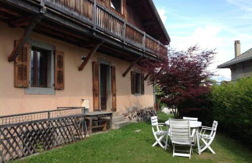 Appartement spacieux proche des télécabines et du centre ville avec jardin privé - Foto 1