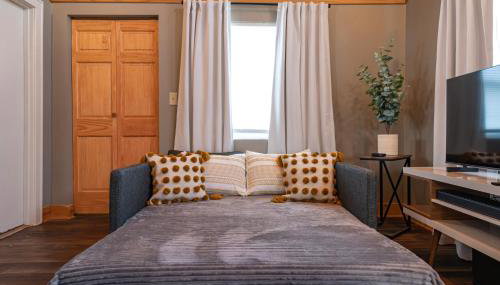 Charming Benson Home - Sleeps 5 Hot Tub! - Foto 4