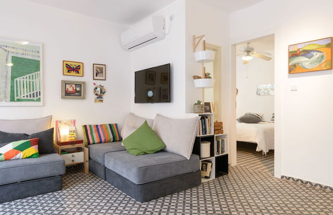 Vintage & Chic with Patio by FeelHome - Foto 16