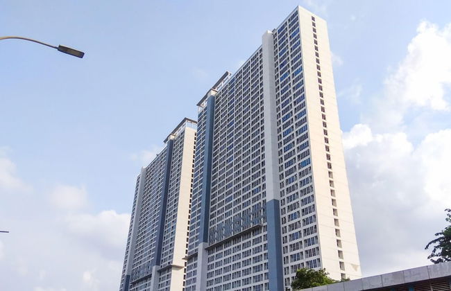 Good Place And Tidy Studio Tifolia Apartment - Photo 14