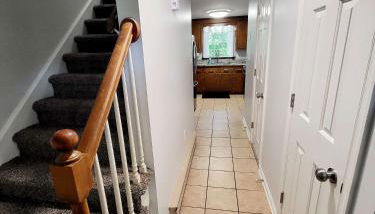 4-Bedroom House Close to Beach - Foto 4